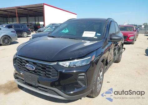 2025 Ford Escape St-Line z USA, uszkodzony, nr VIN 1FMCU0MN3SUA32875